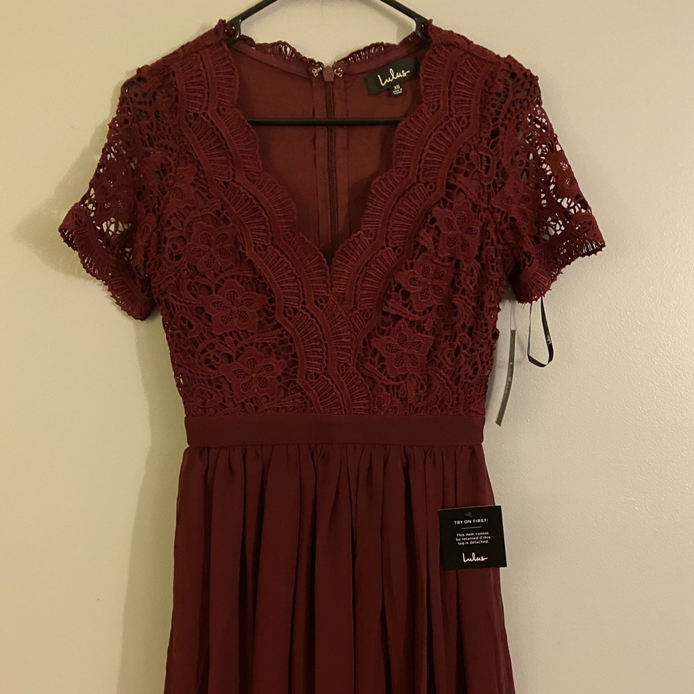 LuLu Short Sleeve Burgundy Lace Dress
